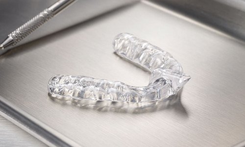 Clear nightguard for bruxism